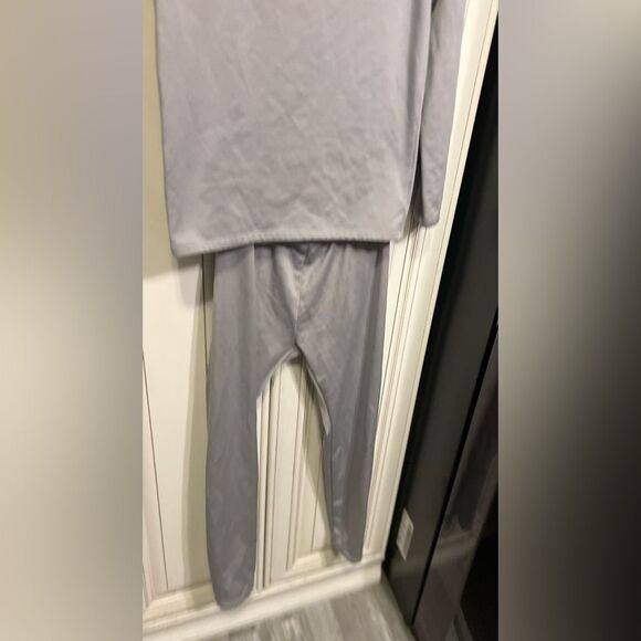 Devops Base Layer Set Youth Size Medium Gray Long Sleeve Polyester Spandex - Picture 6 of 8